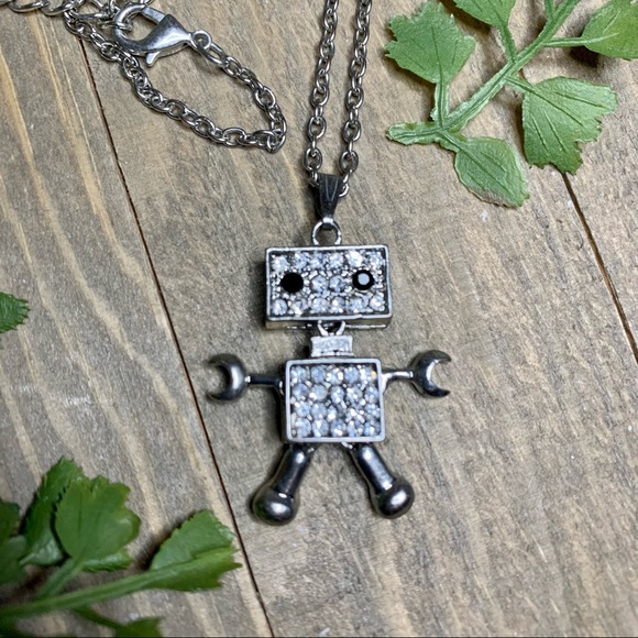 Moveable Silver Robot Necklace|Unique| Adjustable - Picture 3 of 5